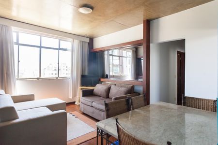Sala de apartamento para alugar com 3 quartos, 75m² em Sion, Belo Horizonte