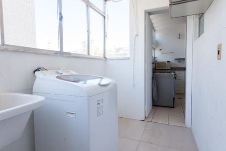 Apartamento para alugar com 75m², 3 quartos e 1 vaga Apartamento para alugar com 75m², 3 quartos e 1 vagaÁrea de Serviço