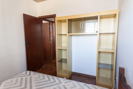 Quarto de apartamento para alugar com 3 quartos, 75m² em Sion, Belo Horizonte