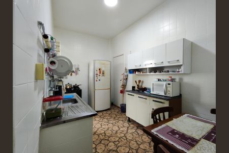 Apartamento à venda com 76m², 2 quartos e sem vagaCozinha