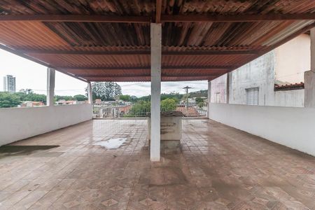 Casa para alugar com 250m², 3 quartos e 3 vagas Casa para alugar com 250m², 3 quartos e 3 vagasSalão