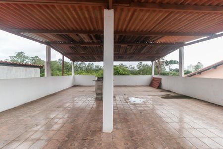 Casa para alugar com 250m², 3 quartos e 3 vagas Casa para alugar com 250m², 3 quartos e 3 vagasSalão