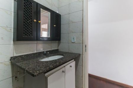 Casa para alugar com 250m², 3 quartos e 3 vagas Casa para alugar com 250m², 3 quartos e 3 vagasBanheiro Social
