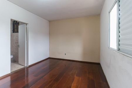Casa para alugar com 250m², 3 quartos e 3 vagas Casa para alugar com 250m², 3 quartos e 3 vagasSuíte