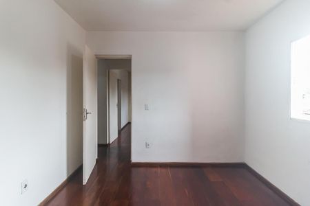 Casa para alugar com 250m², 3 quartos e 3 vagas Casa para alugar com 250m², 3 quartos e 3 vagasQuarto 2