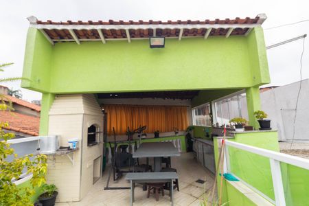 Casa à venda com 191m², 4 quartos e 2 vagasChurrasqueira