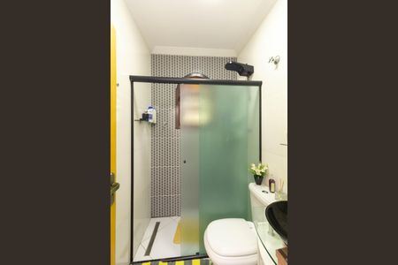 Casa à venda com 191m², 4 quartos e 2 vagasBanheiro 3