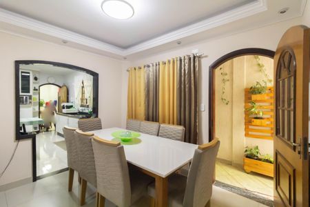 Casa à venda com 191m², 4 quartos e 2 vagasSala de Jantar