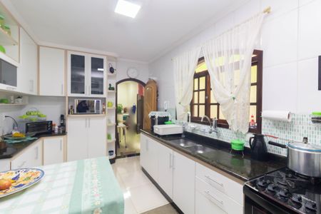 Casa à venda com 191m², 4 quartos e 2 vagasCozinha