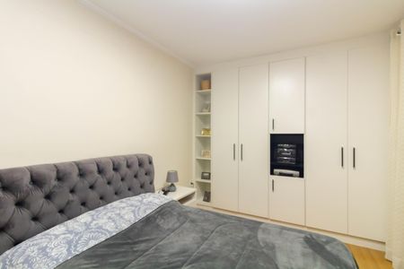 Casa à venda com 191m², 4 quartos e 2 vagasQuarto 3