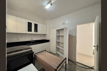 Apartamento à venda com 78m², 2 quartos e 2 vagasCozinha
