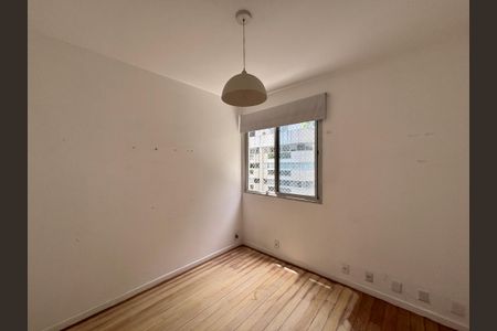 Apartamento à venda com 78m², 2 quartos e 2 vagasQuarto