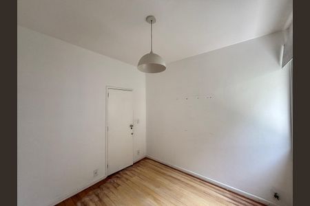 Apartamento à venda com 78m², 2 quartos e 2 vagasQuarto