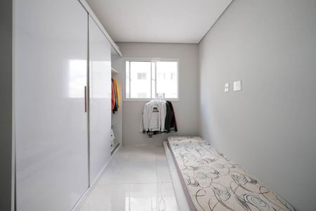 Quarto 1 de apartamento para alugar com 2 quartos, 33m² em Vila Pierina, São Paulo