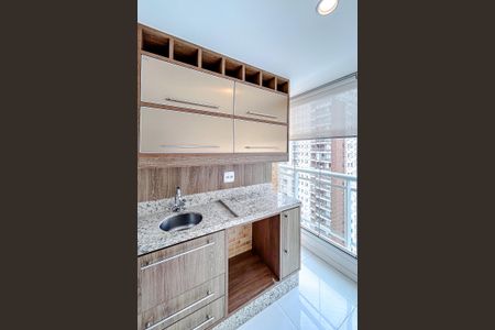 Varanda de apartamento para alugar com 3 quartos, 86m² em Vila Brasilio Machado, São Paulo