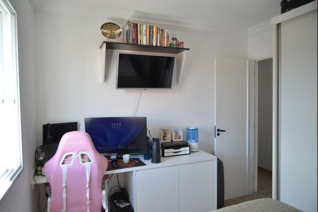 Apartamento à venda com 60m², 2 quartos e 1 vagaQuarto 2