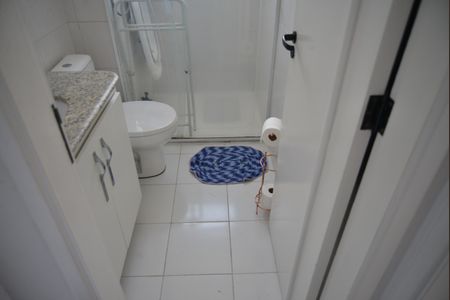 Apartamento à venda com 60m², 2 quartos e 1 vagaBanheiro Social