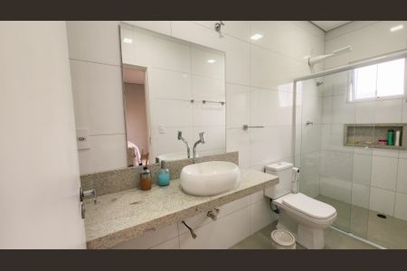 Casa para alugar com 600m², 3 quartos e 5 vagasBanheiro da Suíte 3