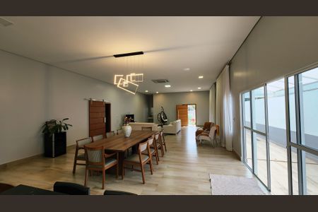 Casa para alugar com 600m², 3 quartos e 5 vagasSala