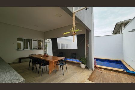 Casa para alugar com 600m², 3 quartos e 5 vagasÁrea gourmet