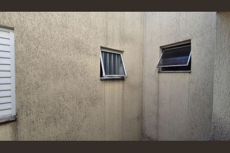 Casa à venda com 149m², 2 quartos e 3 vagas Casa à venda com 149m², 2 quartos e 3 vagasVista