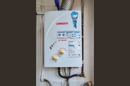 Apartamento à venda com 79m², 3 quartos e 1 vagaÁrea de Serviço