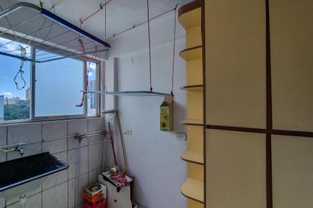 Apartamento à venda com 79m², 3 quartos e 1 vagaÁrea de Serviço