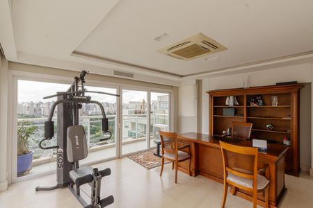 Apartamento para alugar com 290m², 2 quartos e 4 vagas Apartamento para alugar com 290m², 2 quartos e 4 vagasEscritório