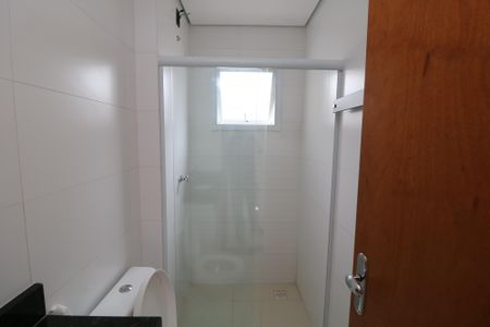 Apartamento para alugar com 50m², 2 quartos e sem vagaBanheiro