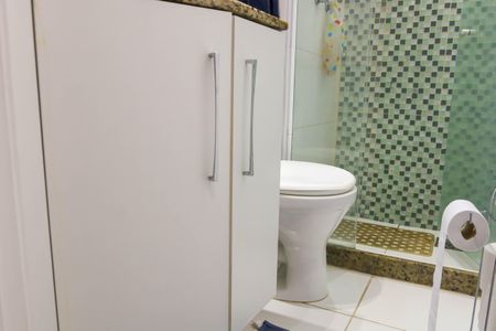 Apartamento à venda com 67m², 3 quartos e 1 vaga Apartamento à venda com 67m², 3 quartos e 1 vagaBanheiro do Quarto Suíte
