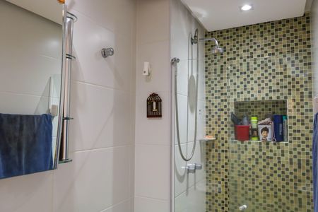 Apartamento à venda com 67m², 3 quartos e 1 vaga Apartamento à venda com 67m², 3 quartos e 1 vagaBanheiro Social