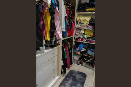 Apartamento à venda com 67m², 3 quartos e 1 vaga Apartamento à venda com 67m², 3 quartos e 1 vagaCloset do Quarto Suíte