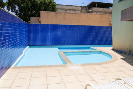 Apartamento à venda com 67m², 3 quartos e 1 vaga Apartamento à venda com 67m², 3 quartos e 1 vagaÁrea comum - Piscina