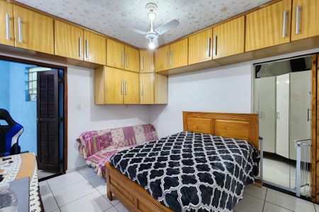Casa à venda com 204m², 3 quartos e 2 vagasQuarto 2