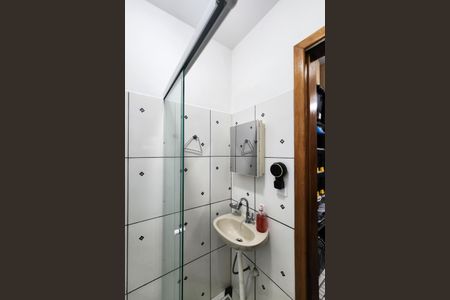 Casa à venda com 204m², 3 quartos e 2 vagasBanheiro da Suíte 2