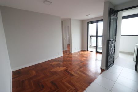 Sala de apartamento à venda com 2 quartos, 49m² em Centro, Osasco