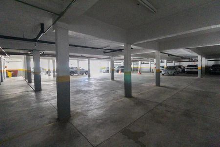 Apartamento para alugar com 55m², 2 quartos e 1 vaga Apartamento para alugar com 55m², 2 quartos e 1 vagaÁrea comum - Estacionamento