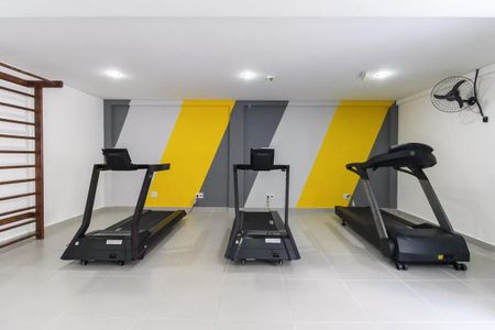 Apartamento para alugar com 55m², 2 quartos e 1 vaga Apartamento para alugar com 55m², 2 quartos e 1 vagaÁrea comum - Academia
