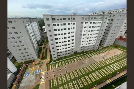 Vista da Sala de apartamento para alugar com 2 quartos, 41m² em Jardim D’abril, São Paulo