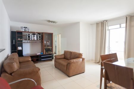 sala de apartamento para alugar com 4 quartos, 100m² em Buritis, Belo Horizonte