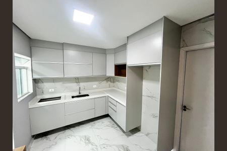 Cozinha de casa de condomínio para alugar com 3 quartos, 192m² em Jardim Santa Ines, São Paulo