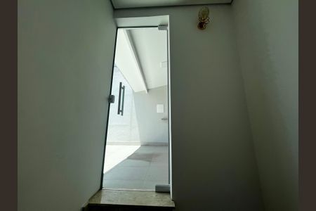 Casa de condomínio para alugar com 192m², 3 quartos e 2 vagas Casa de condomínio para alugar com 192m², 3 quartos e 2 vagasEntrada Varanda Gourmet