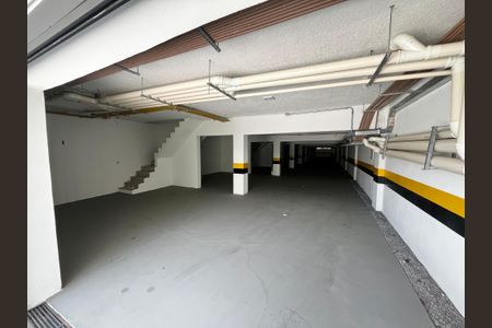 Casa de condomínio para alugar com 192m², 3 quartos e 2 vagas Casa de condomínio para alugar com 192m², 3 quartos e 2 vagasGaragem
