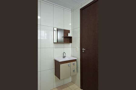 Apartamento para alugar com 72m², 2 quartos e 2 vagas Apartamento para alugar com 72m², 2 quartos e 2 vagasBanheiro das suítes 1 e 2