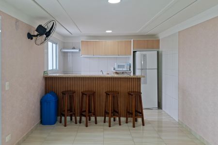 Apartamento para alugar com 72m², 2 quartos e 2 vagas Apartamento para alugar com 72m², 2 quartos e 2 vagasÁrea comum - Salão de festas