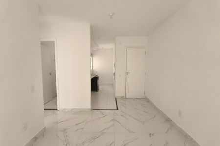 Sala de apartamento para alugar com 2 quartos, 39m² em Jardim Rossin, Campinas
