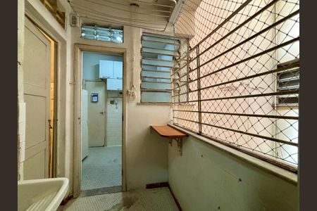 Apartamento à venda com 75m², 2 quartos e sem vagaÁrea de serviço