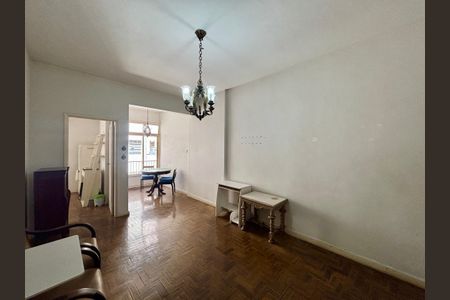Sala de apartamento à venda com 2 quartos, 75m² em Copacabana, Rio de Janeiro