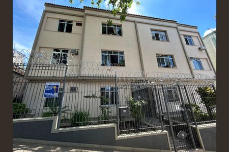 Apartamento à venda com 50m², 2 quartos e sem vagaFachada + plaquinha