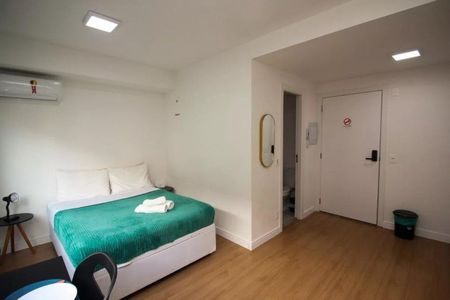 Quarto  de kitnet/studio para alugar com 1 quarto, 29m² em Farroupilha, Porto Alegre